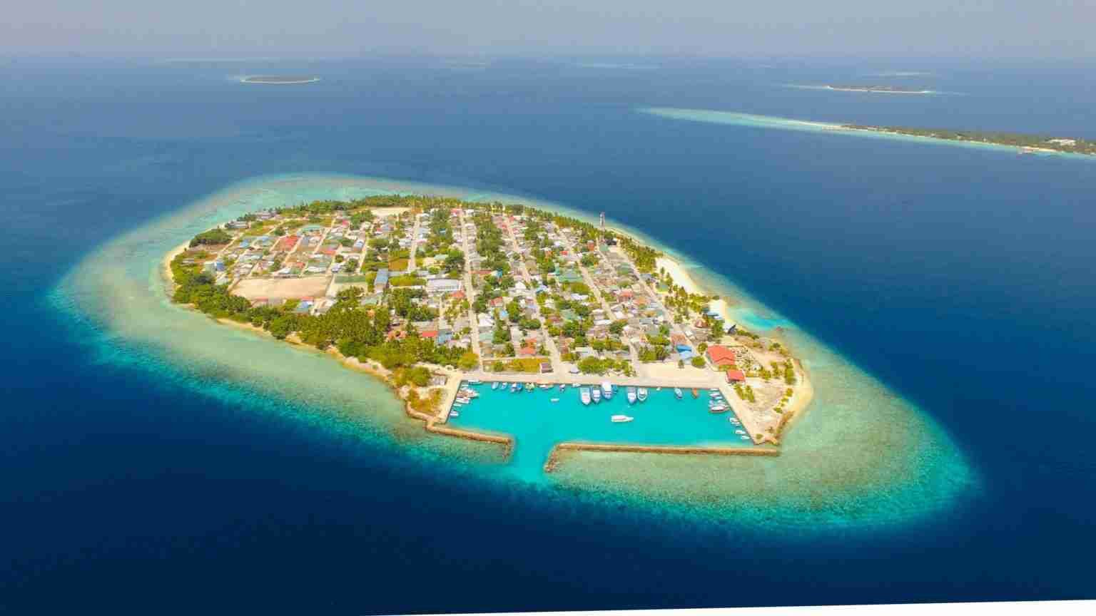 Flooded Future Can the sinking Maldives be saved? travelseewrite